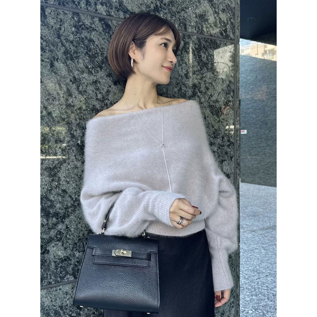 アニュアンス anuans ラクーンオフショルニットプルオーバー