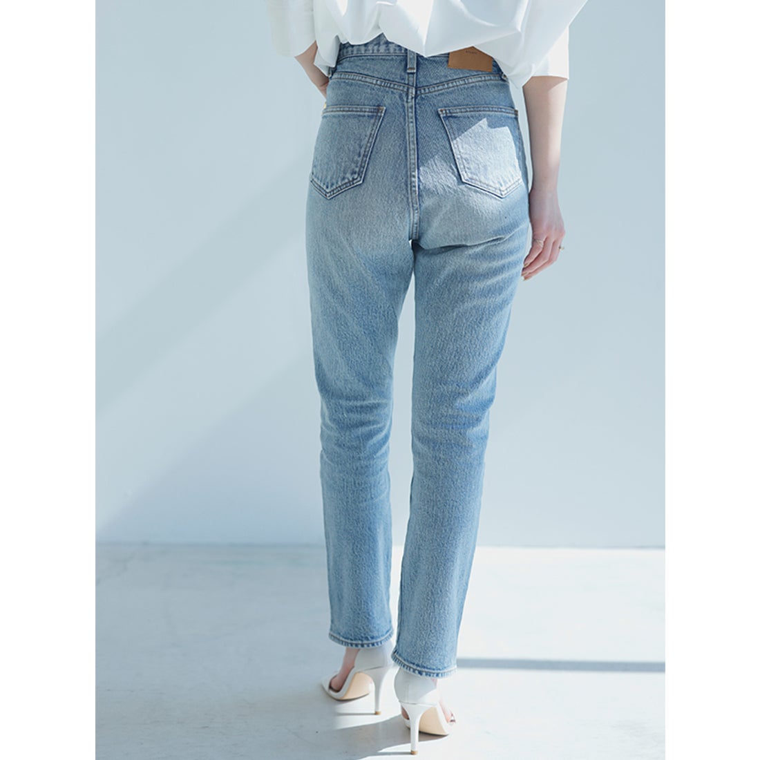 アニュアンス anuans Slim straight denim （LIGHT BLUE