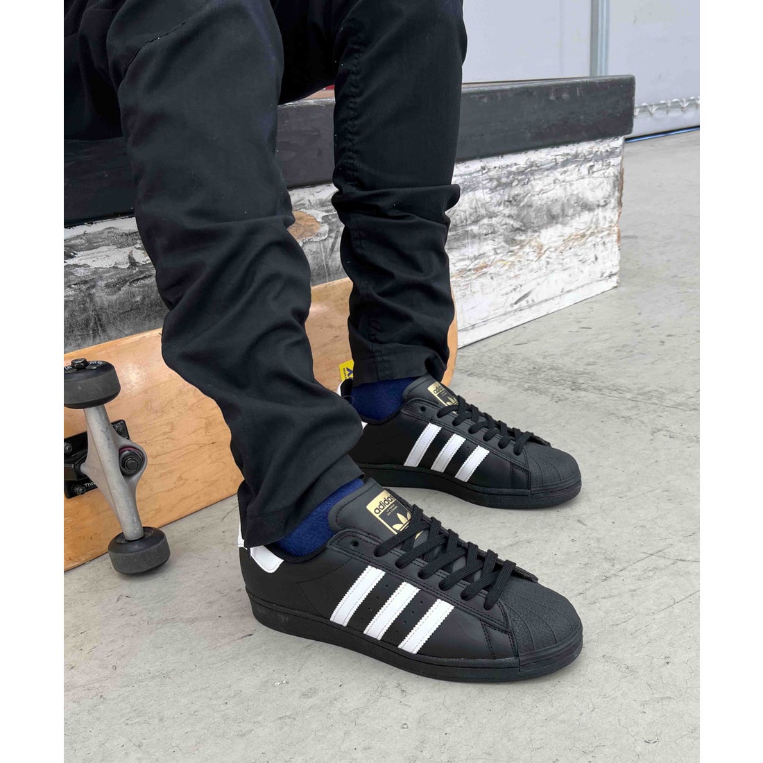 adidas skateboarding アディダス スケートボード SUPERSTAR ADV