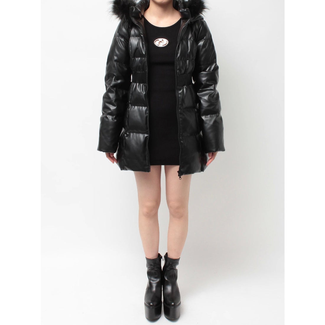 ジェイダ GYDA GDベルト付きフェイクレザーロングダウンコート （BLK