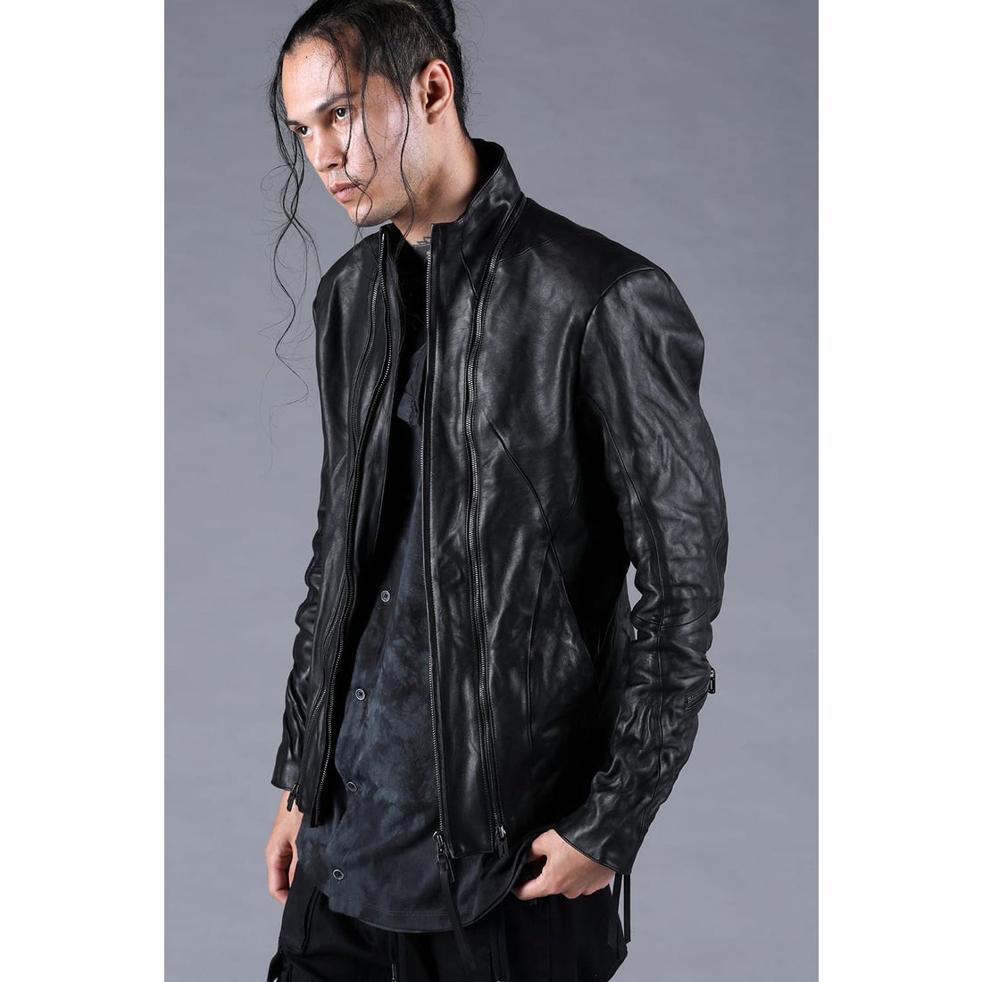 ディーハイゲン D.HYGEN Horse Leather High-Neck Jacket （Black