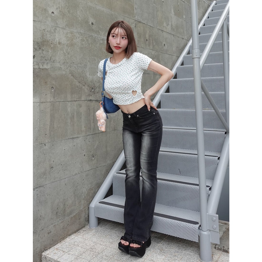 ダーリッチ Darich ブラストフレアデニムパンツ （ブラック