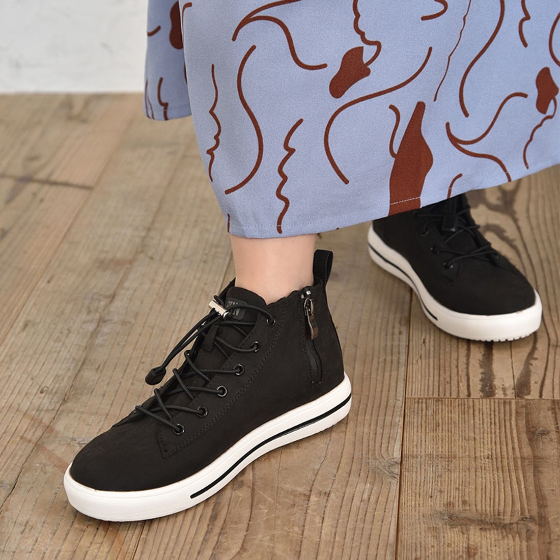 エドウィン EDWIN 晴雨兼用 超撥水 軽量ドロストハイカットスニーカー