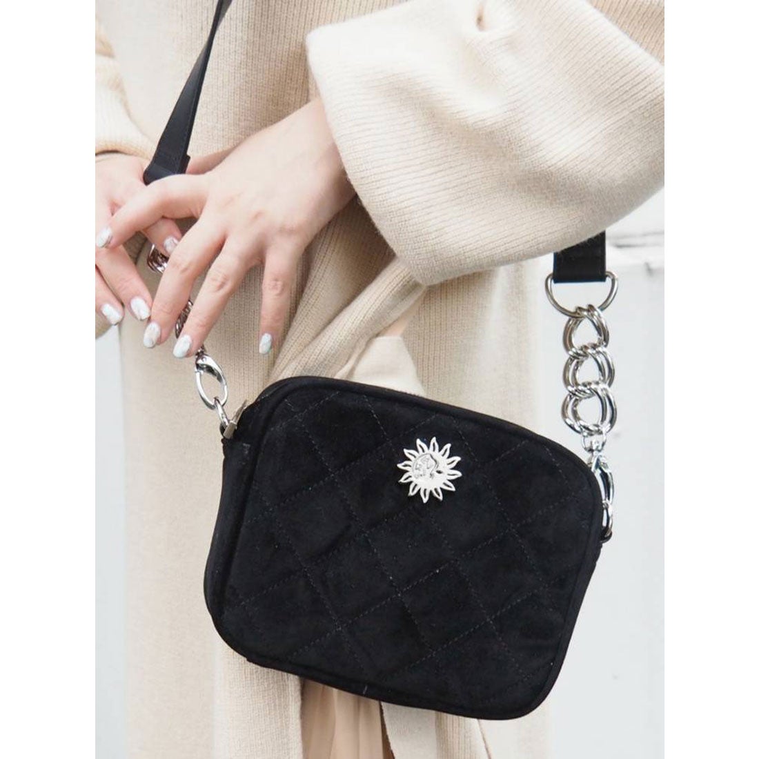 EVRIS キルティングBOXショルダー BAG（ブラック） -ファッション通販