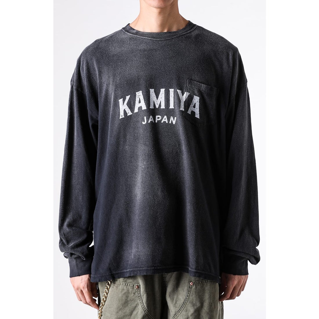 KAMIYA KAMIYA logo Distressed L/S Pocket Tee （Black） - Osaka