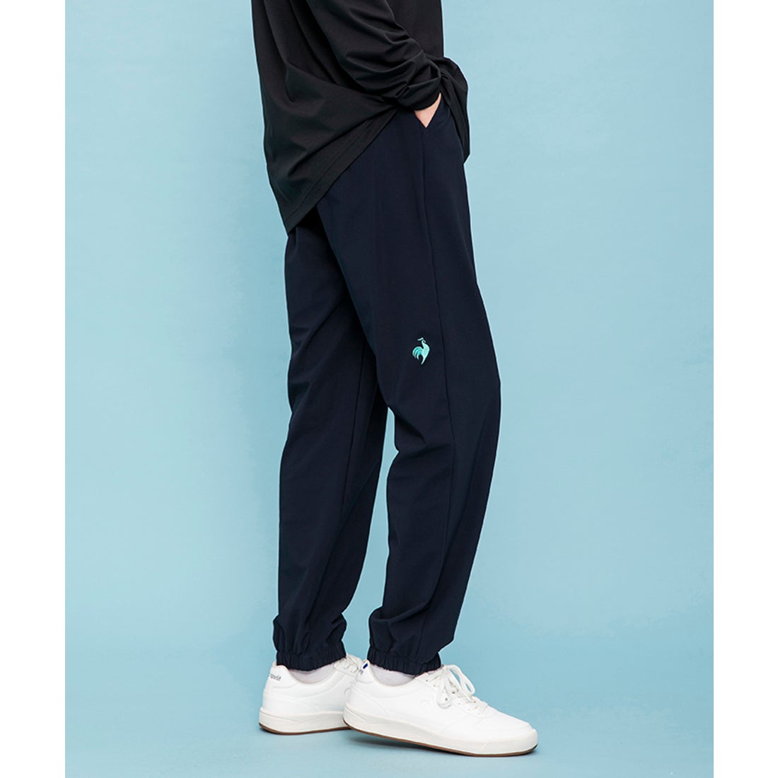 le coq sportif クーリングナイロンパンツ （カーキ） -デサントストア