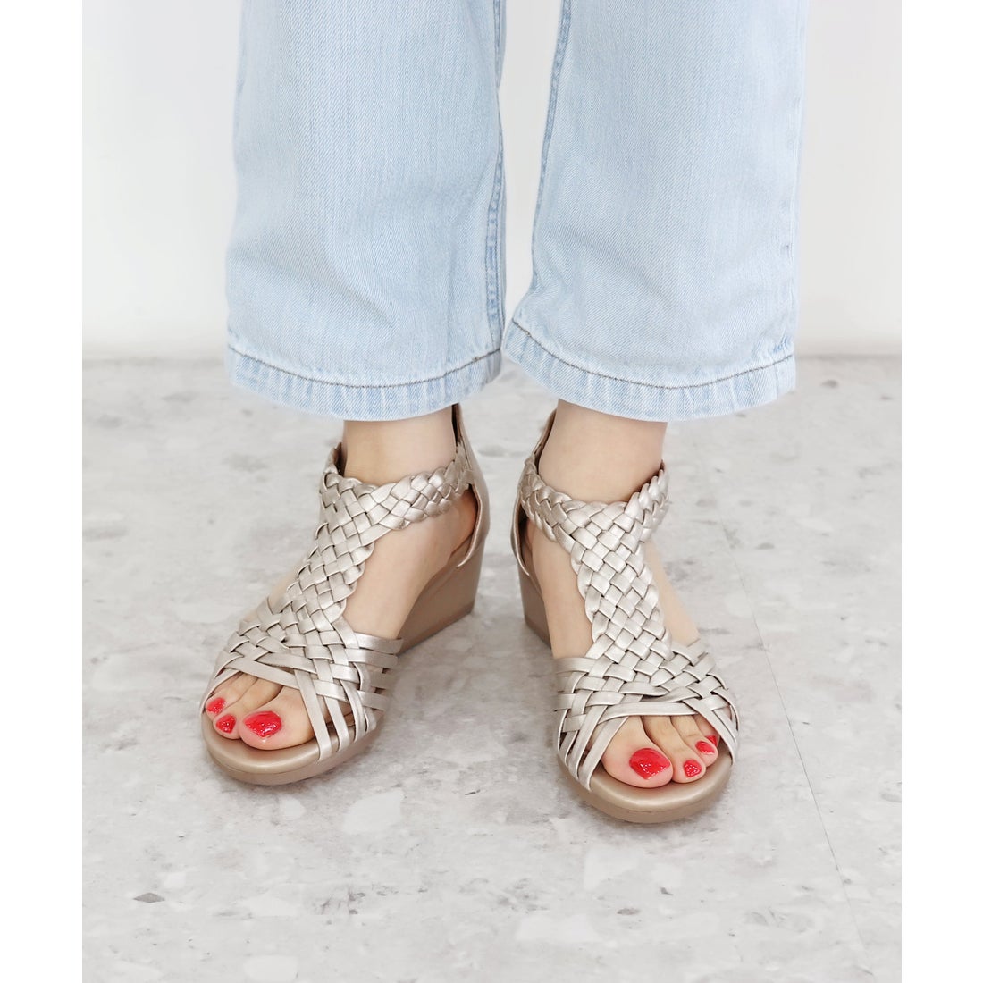 本革】 メッシュウェッジサンダル 21473 （プラチナ） -モードカオリ