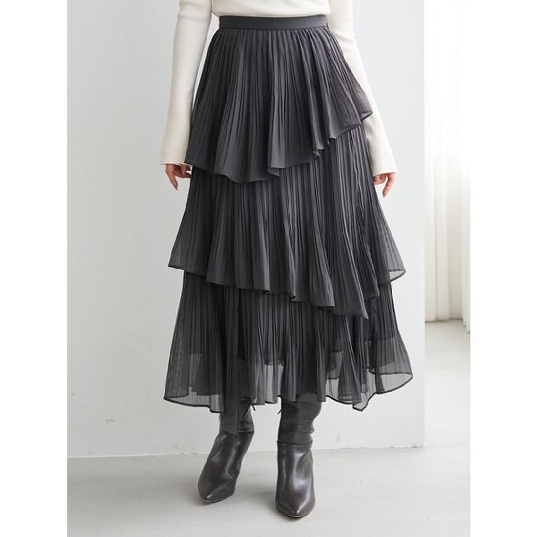 スナイデル SNIDEL Sustainableプリーツティアードロングスカート