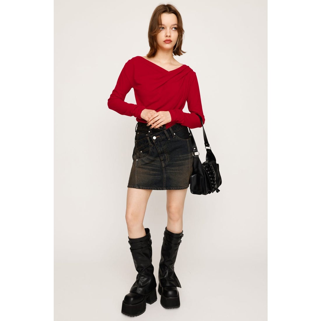 SLY OFF SHOULDER CUT トップス RED -ファッション通販 FASHION WALKER