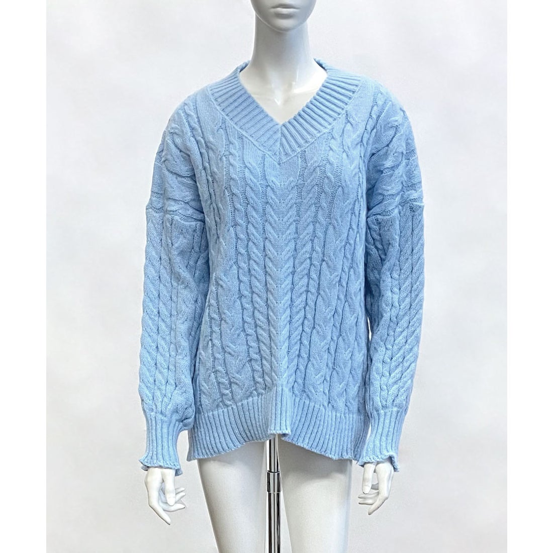 リフ Riff ケーブル編みVネックニット セーター ケーブル編みニット