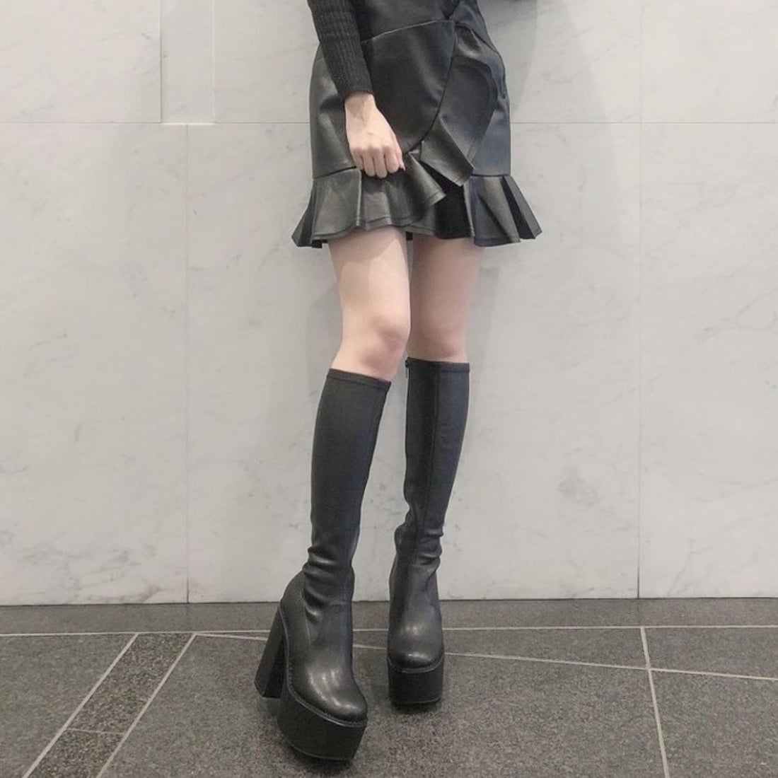 アールアンドイー R&E 厚底ロングブーツ （ブラック） -ファッション