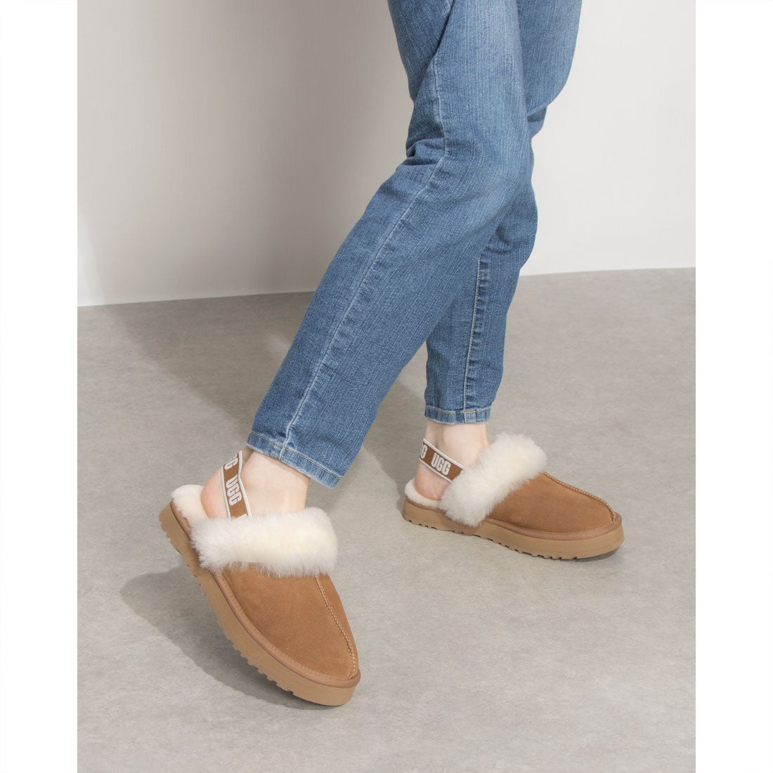 アグ UGG ファンケット サンダル （チェスナット） -ファッション通販