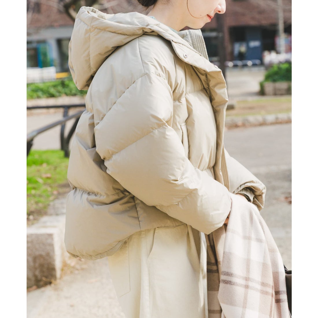 M*Y様 美品⁑アーバンリサーチ ステッチレスフードダウン ベージュ