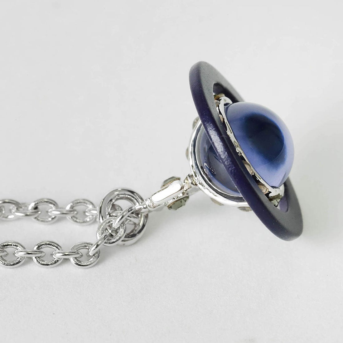 ヴィヴィアン ウエストウッド Vivienne Westwood ネックレス マン
