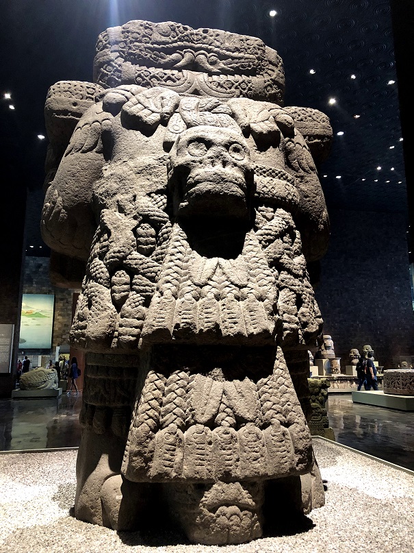 メキシコ国立人類学博物館の魅力 見どころ 古代メキシコを体験 | 世界