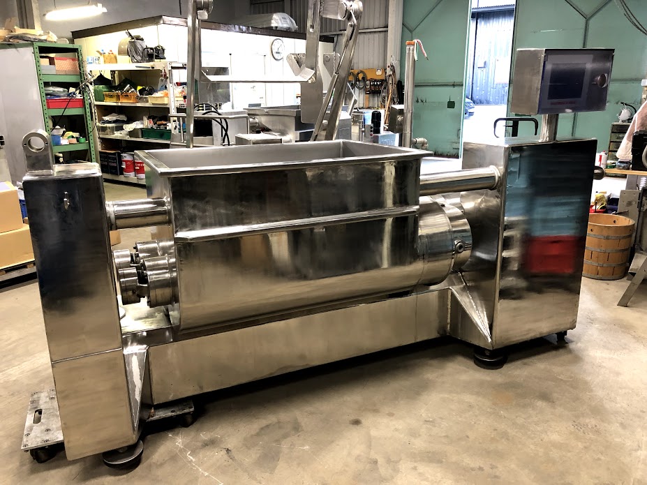 2軸パドルミキサー ヒガシモトキカイ 550L 反転リフト付き – 中古食品