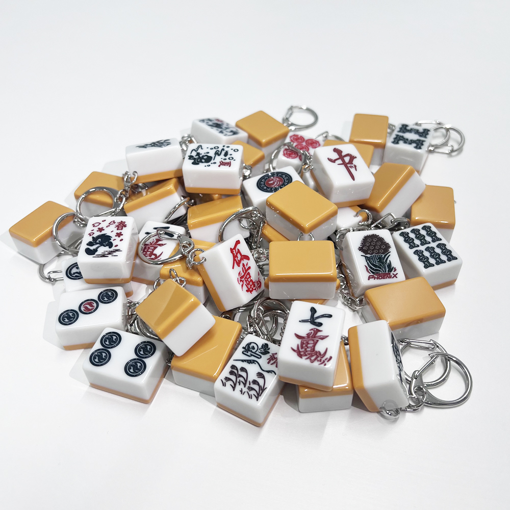 ランダム】麻雀牌キーホルダー | M.LEAGUE（Mリーグ）グッズ販売公式サイト