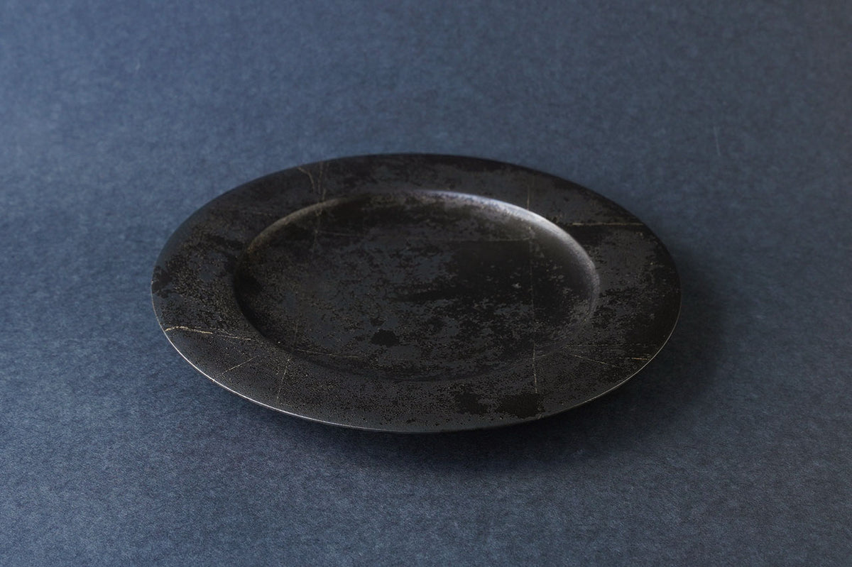 赤木明登 漆器 ディナー皿/古銀 A – 雨晴/AMAHARE