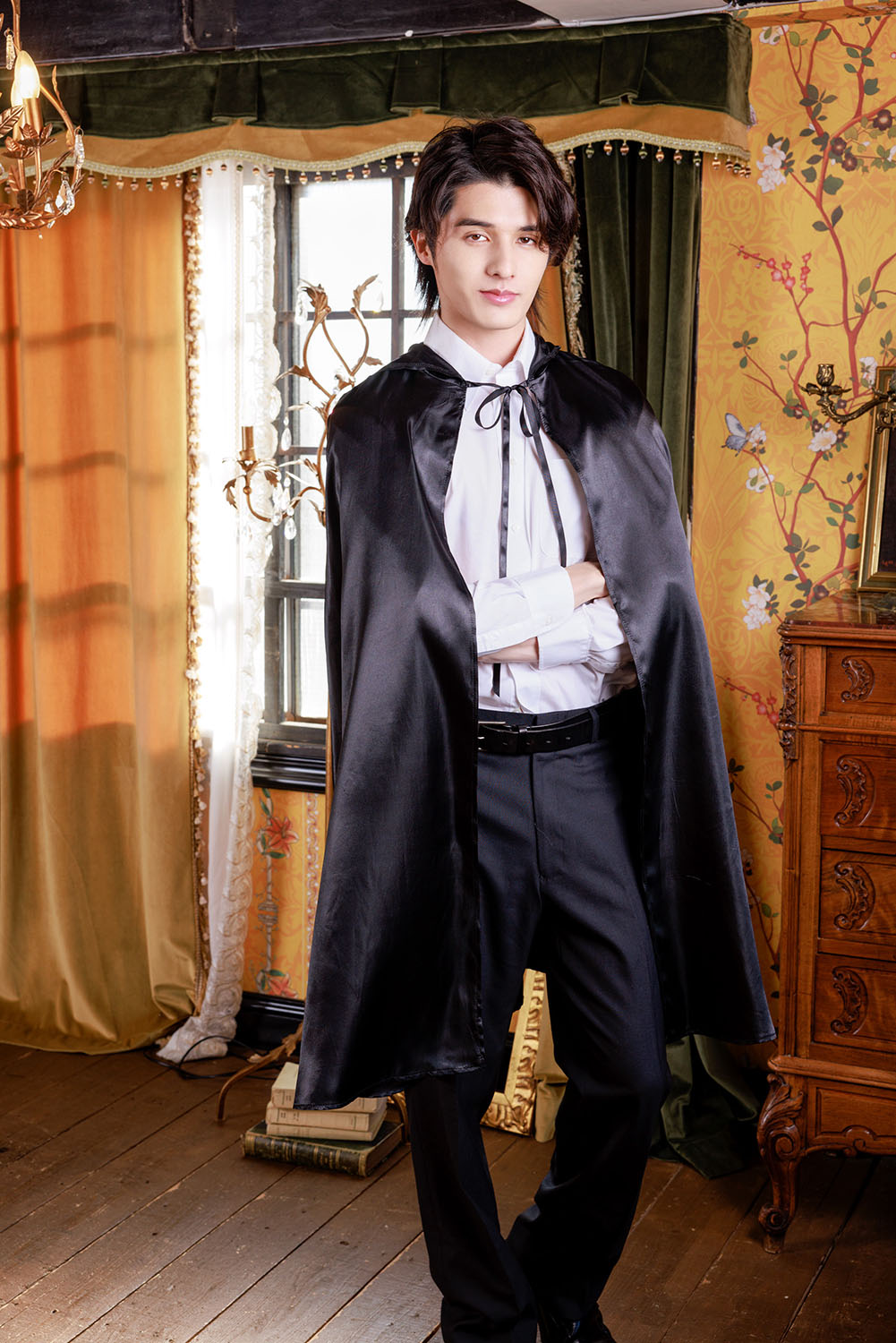 ≪スタンミさん着用≫ コスプレ 仮装 ハロウィン ブラックマント ユニ