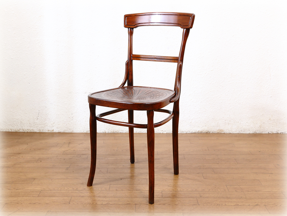 ヤコブ&ヨゼフ・コーンJacob and Josef Kohn ベントウッドカフェチェア