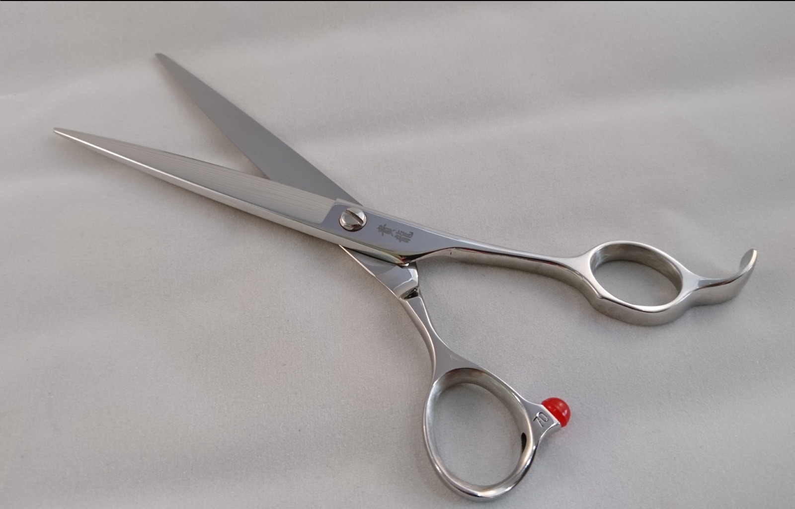 貴龍 | シザーズ内山特約代理店 forfelix(フォルフェリクス）