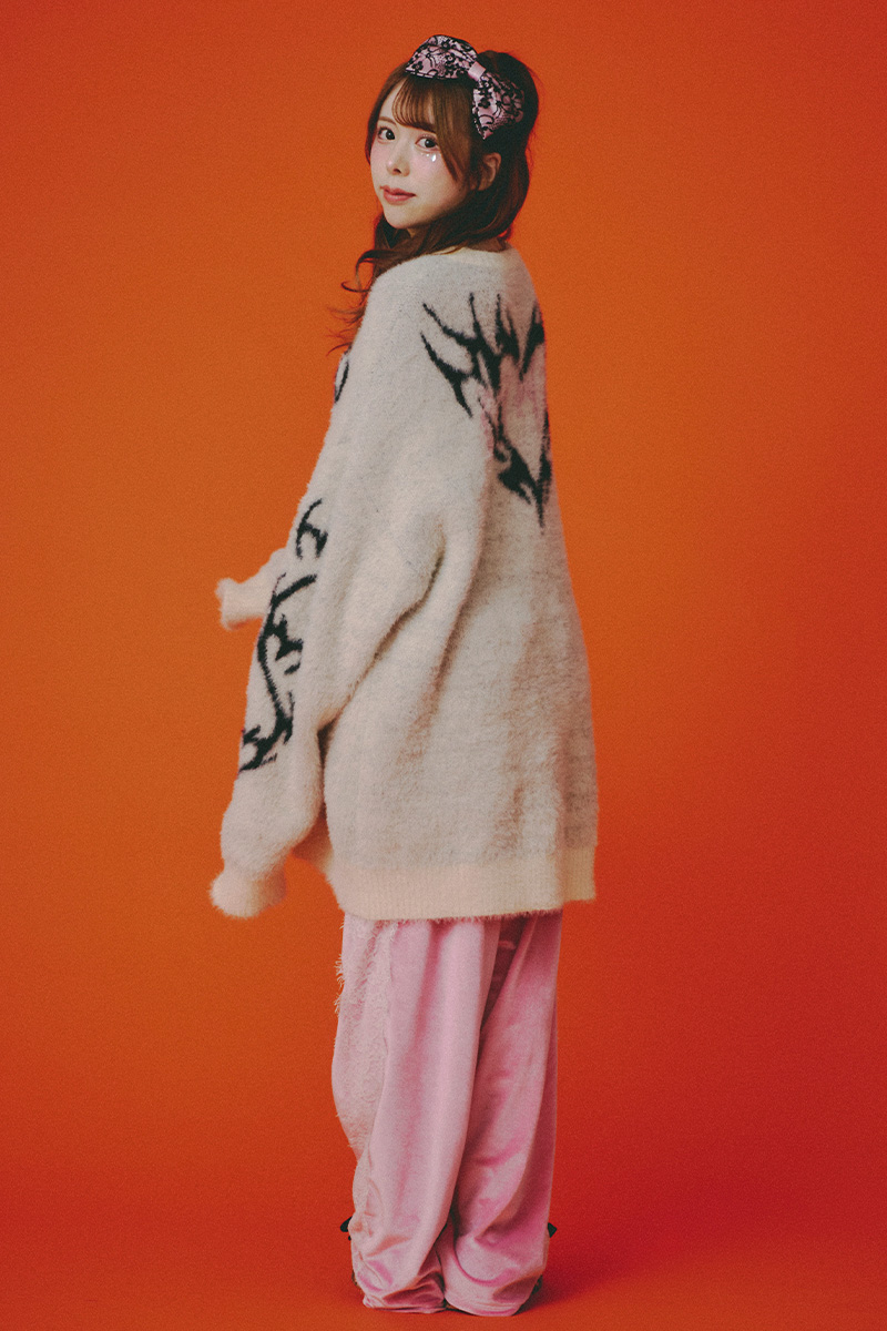 予約商品】GALFY(ガルフィー) ふわふわダークキャンディーニット