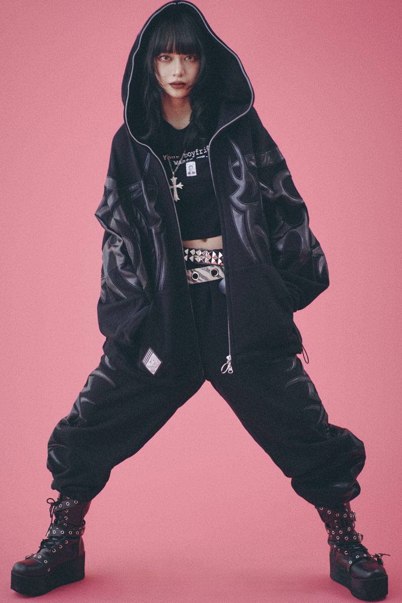 予約商品】GALFY (ガルフィー) 部族系ダブダブパーカー BLACK / ロック