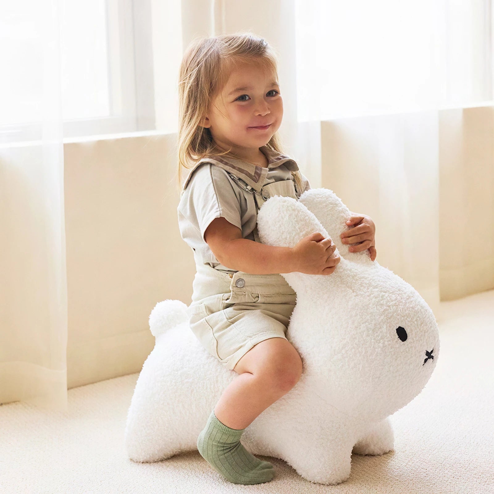 ブルーナボンボン ふわモコ ラビット – アイデス公式オンラインストア