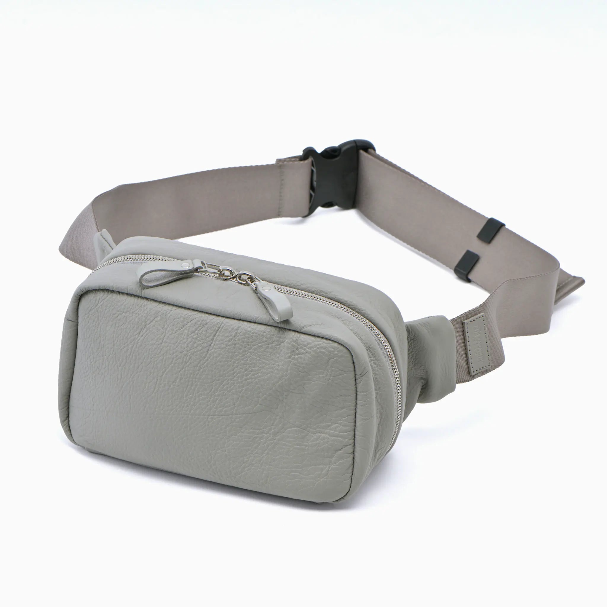 ボディバッグ – カワニシカバン - 愛されるものづくり