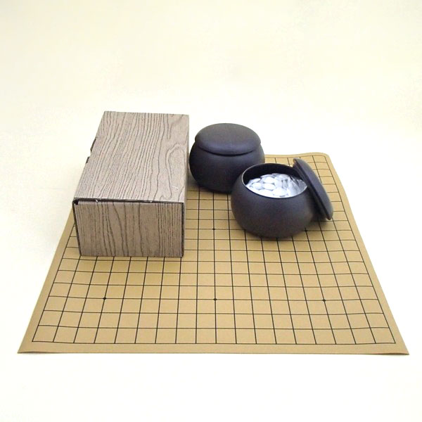 楽天市場】人気の囲碁盤セット ゴム盤の碁盤（日本棋院取扱）13路・19