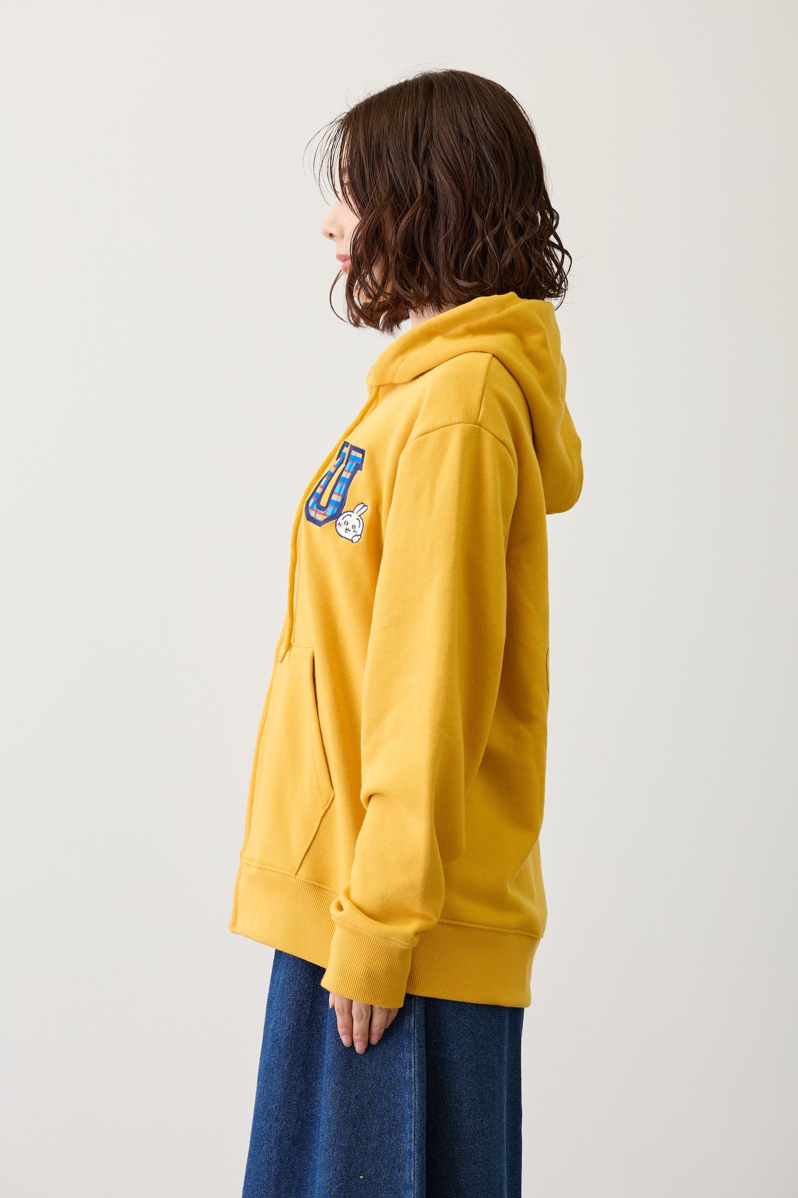 ちいかわ ZIPパーカー GO MY WAY イエロー