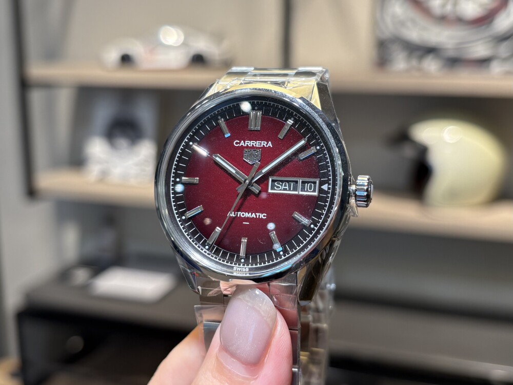 TAG Heuer】深紅が美しい。【タグホイヤー】WDA2113.BA0043 | ANSHINDO