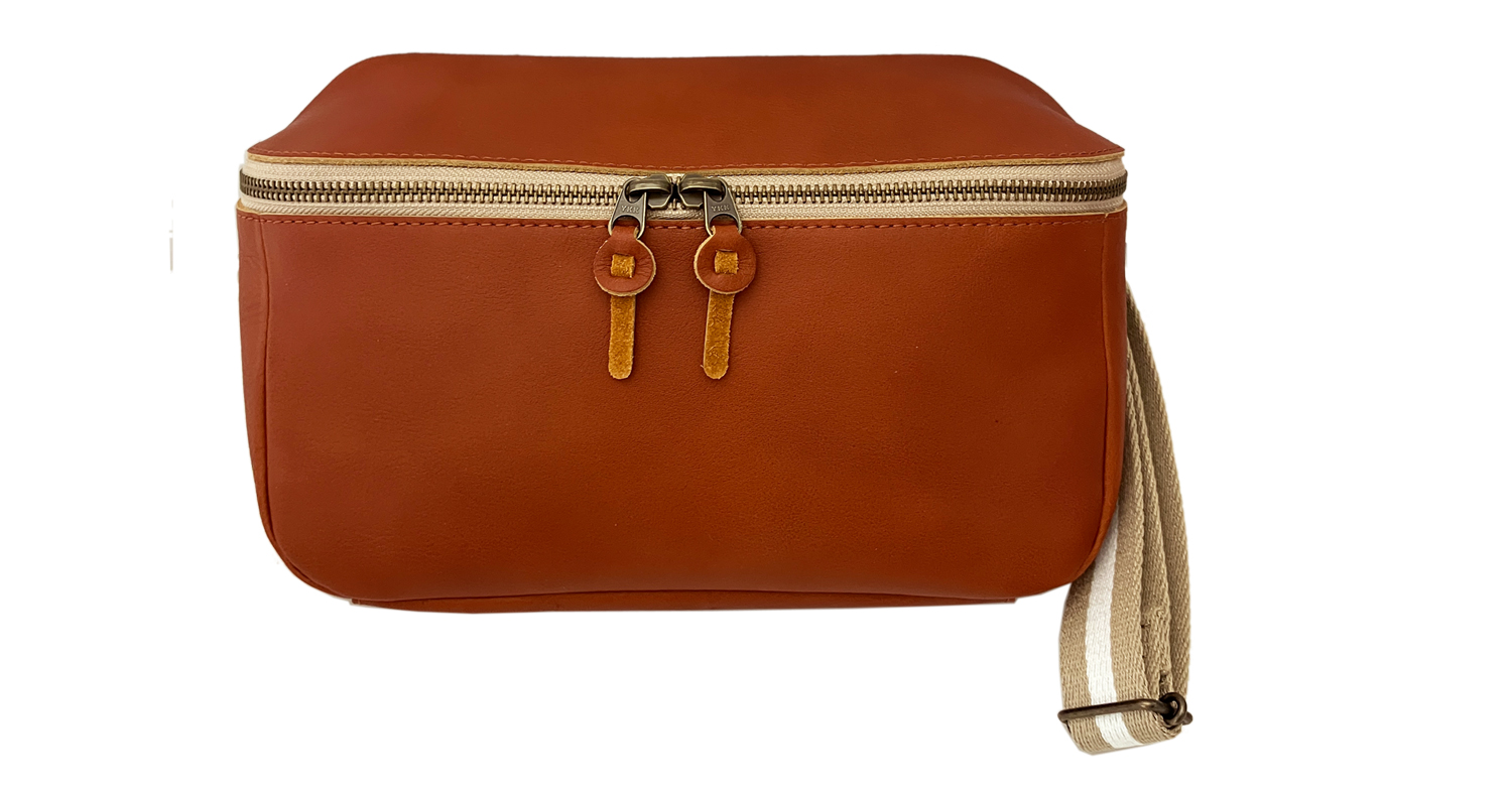 kanmi（カンミ） Kanmi. All Story ボディバッグ 防水 撥水 レザー