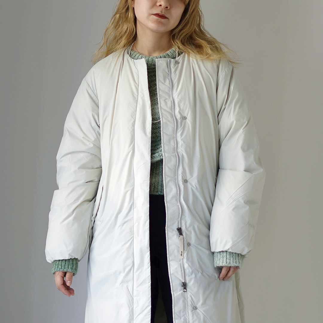 NANGA（ナンガ） ノーカラー ダウンコート / レディース ロング 襟なし