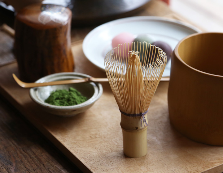 高岡銅器・漆器の雅覧堂