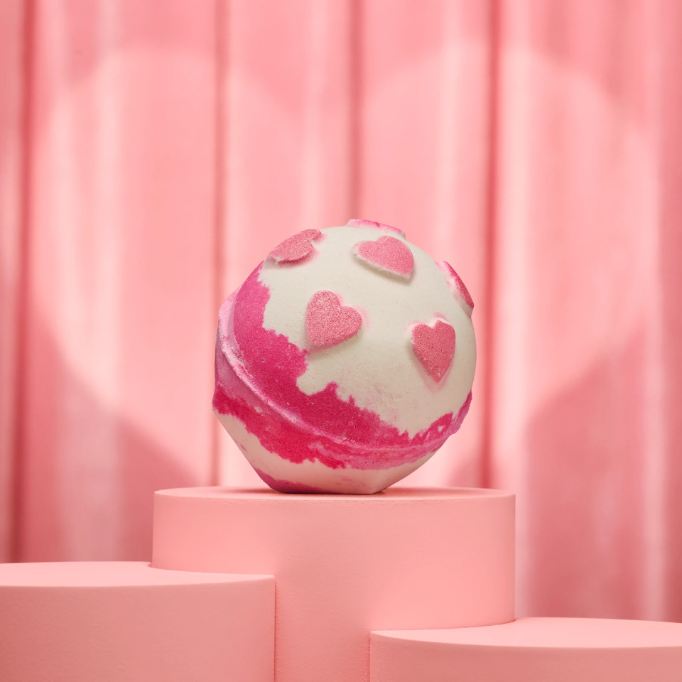 LUSH（ラッシュ） スイートハート ボム バスボム 入浴剤 2026 限定