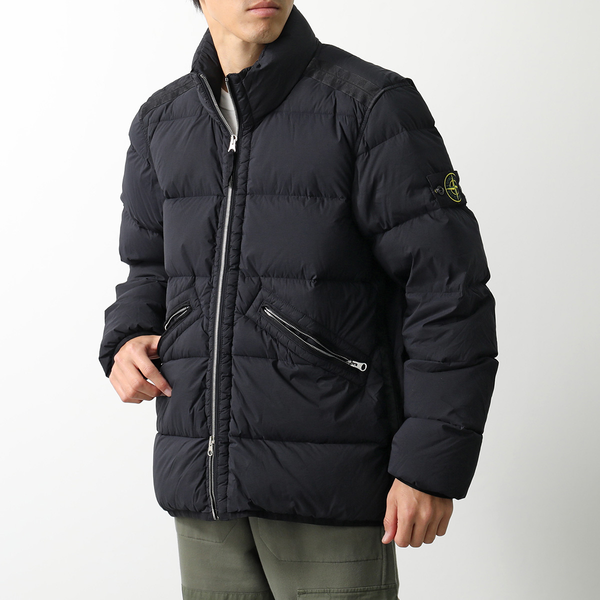 STONE ISLAND（ストーン アイランド） ダウンジャケット SEAMLESS