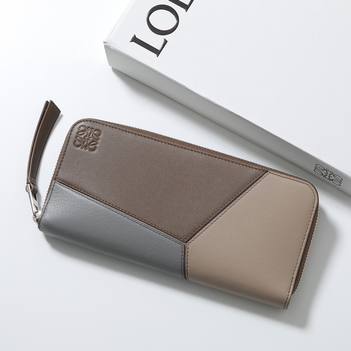 LOEWE（ロエベ） ラウンドファスナー長財布 PUZZLE ZIPPED OPEN WALLET