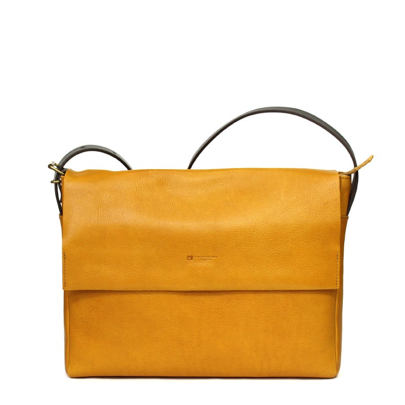 送料無料 名入れ可 札幌革職人館 A4フラップショルダー 革 レザー 本革