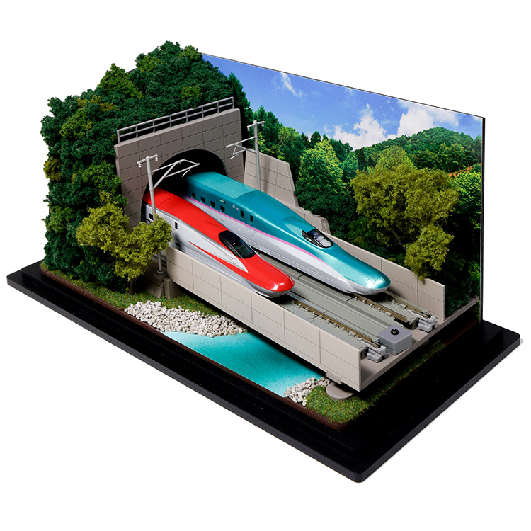 KATO E5系はやぶさ×E6系こまち ジオラマ展示セット［夏風景