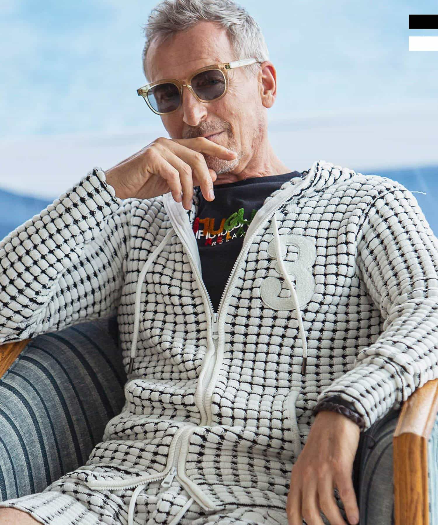 000000011403-01-l.jpg?t=