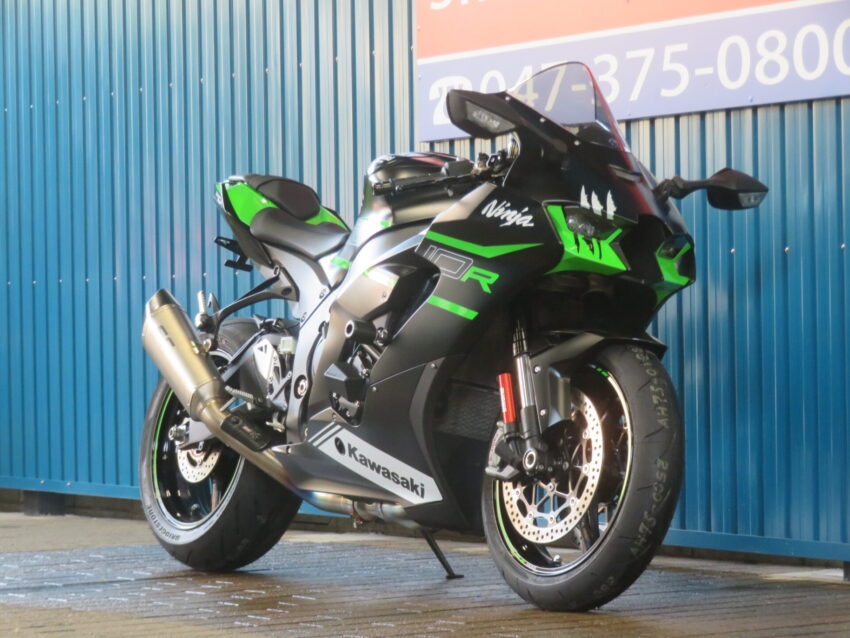 カワサキ/ZX-10R – シイナモータース
