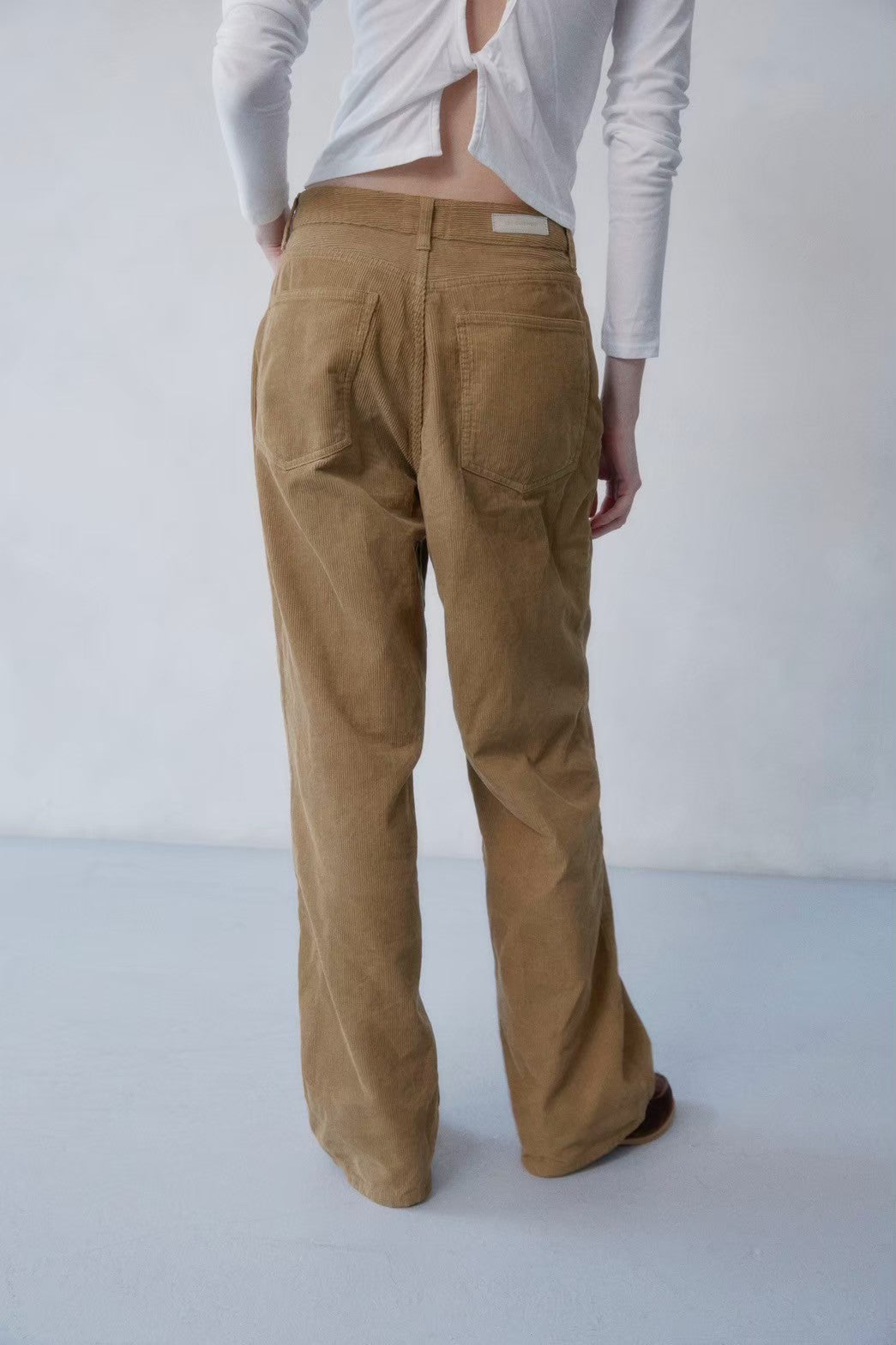 Yuco / BROWN – SHISHIKUI