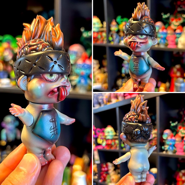 BlackBook ToyにKakkowarai Toys初登場！ 衝撃のホラーカスタム