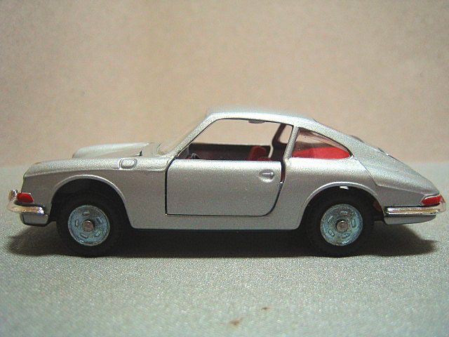 ポルシェ912 by メーベトーイ<br>mebetoys a12 porsche 912: ミニカー