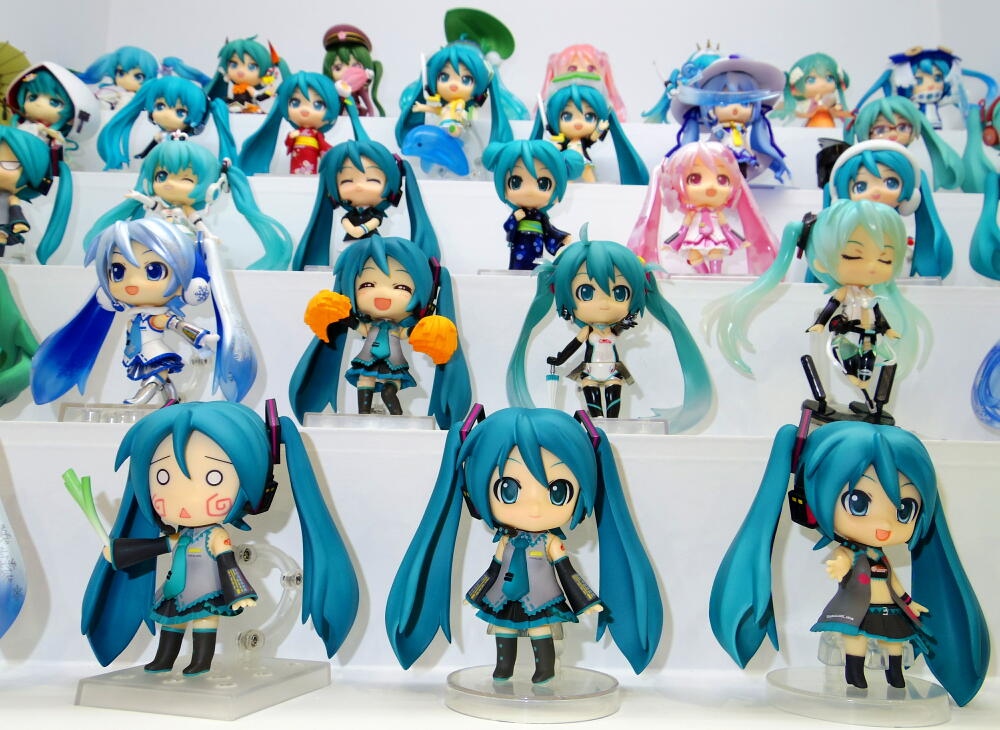 WF2016冬］ロボット、ねんどろいど、レーシングカーなど初音ミクがいっぱい