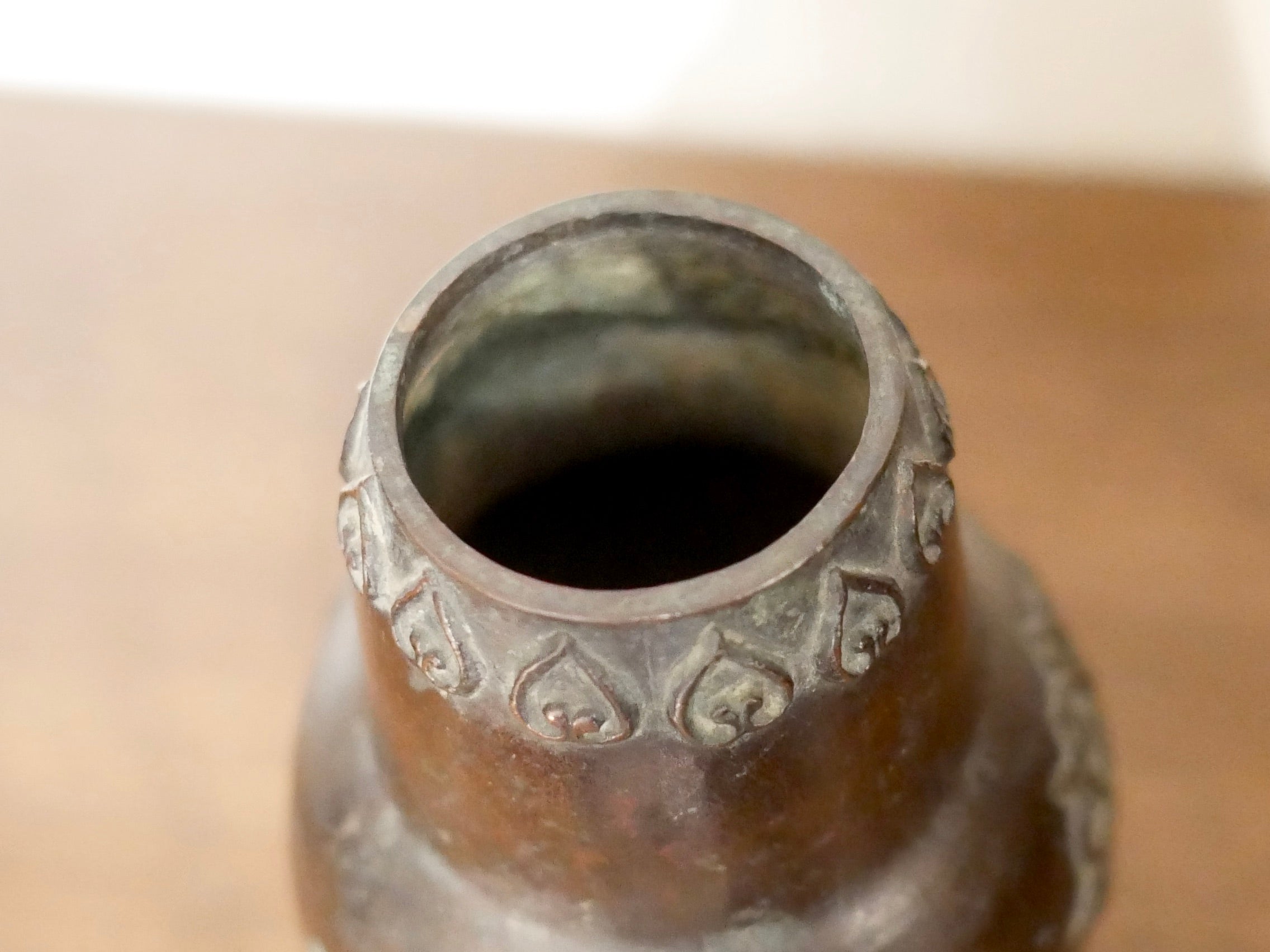 人間国宝 香取正彦作 銅花入 鋳金工芸作家 – smileantiques