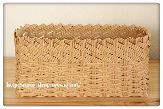 エコクラフトno.13ドレッサーで毎日使うもの簡単仕切り付きボックス