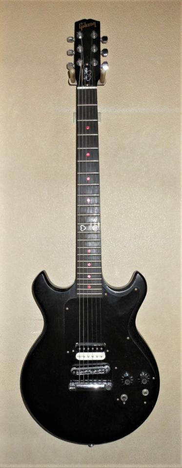 Gibson Melody Maker Joan Jett BLACK HEART 2010年 中古 368190