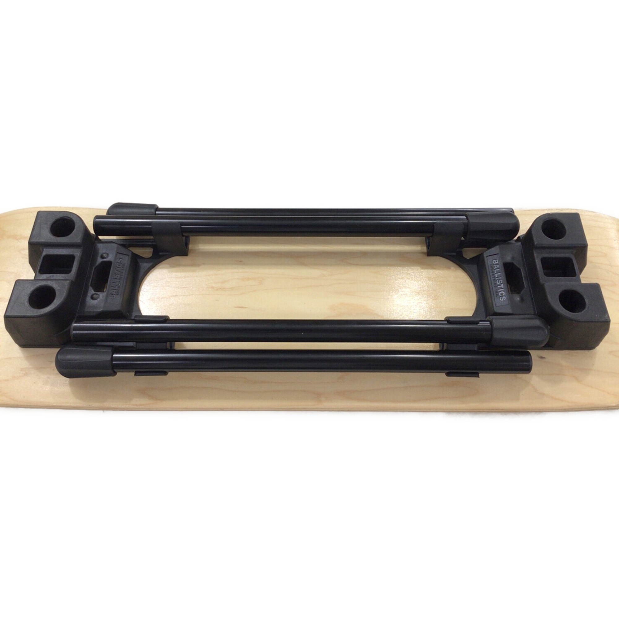 neru design works】キャンプでもリビングでもおしゃれにかっこよく